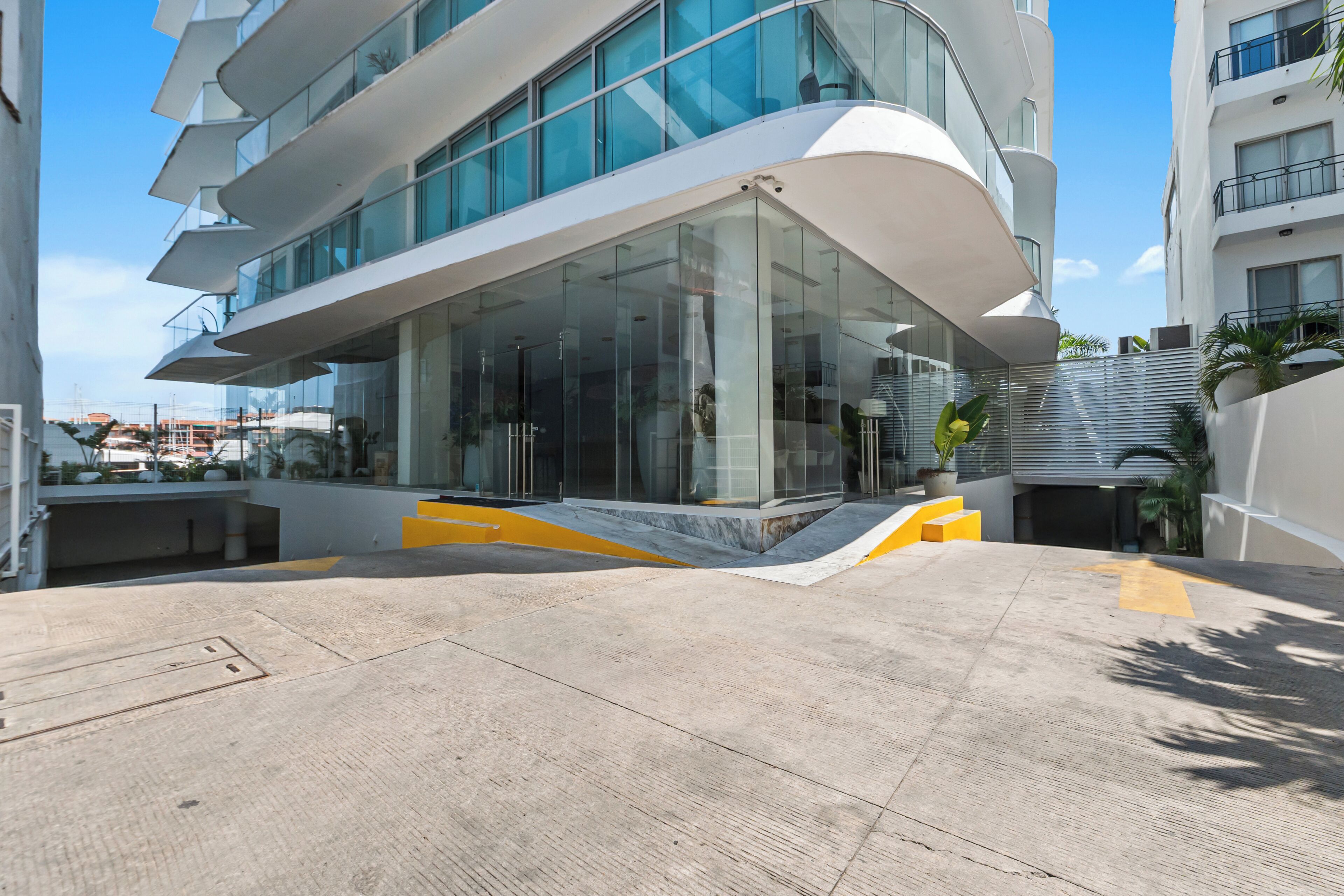 Departamento de lujo, vista al puerto | Exterior