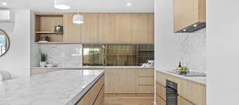 Southside Sanctuary Architectural Retreat by Beach