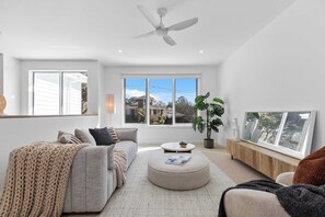 TV, DVD player, stereo, offices