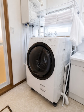 Basic House | Interior - Asahikawa Family Stay KT (Asahikawa)
