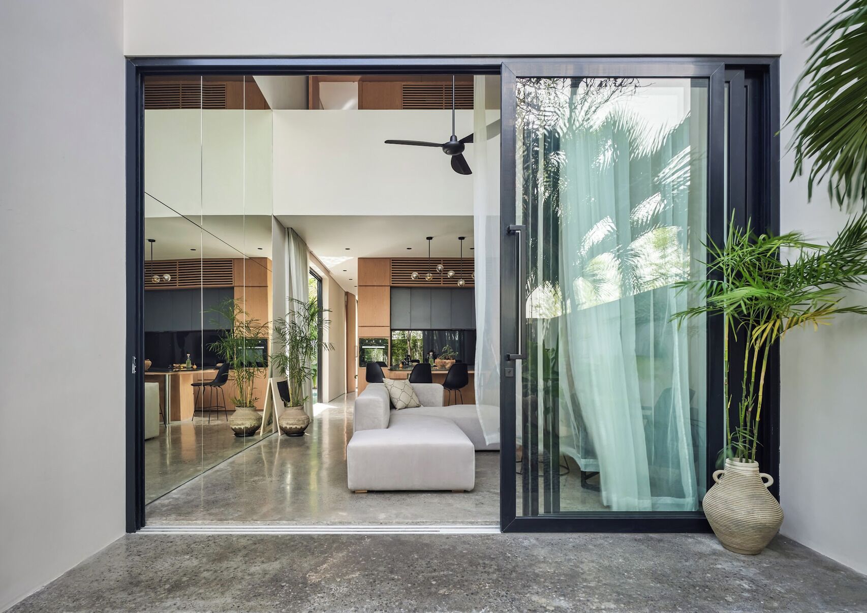 Villa de lujo, 3 habitaciones, alberca privada, vista al jardín | Interior