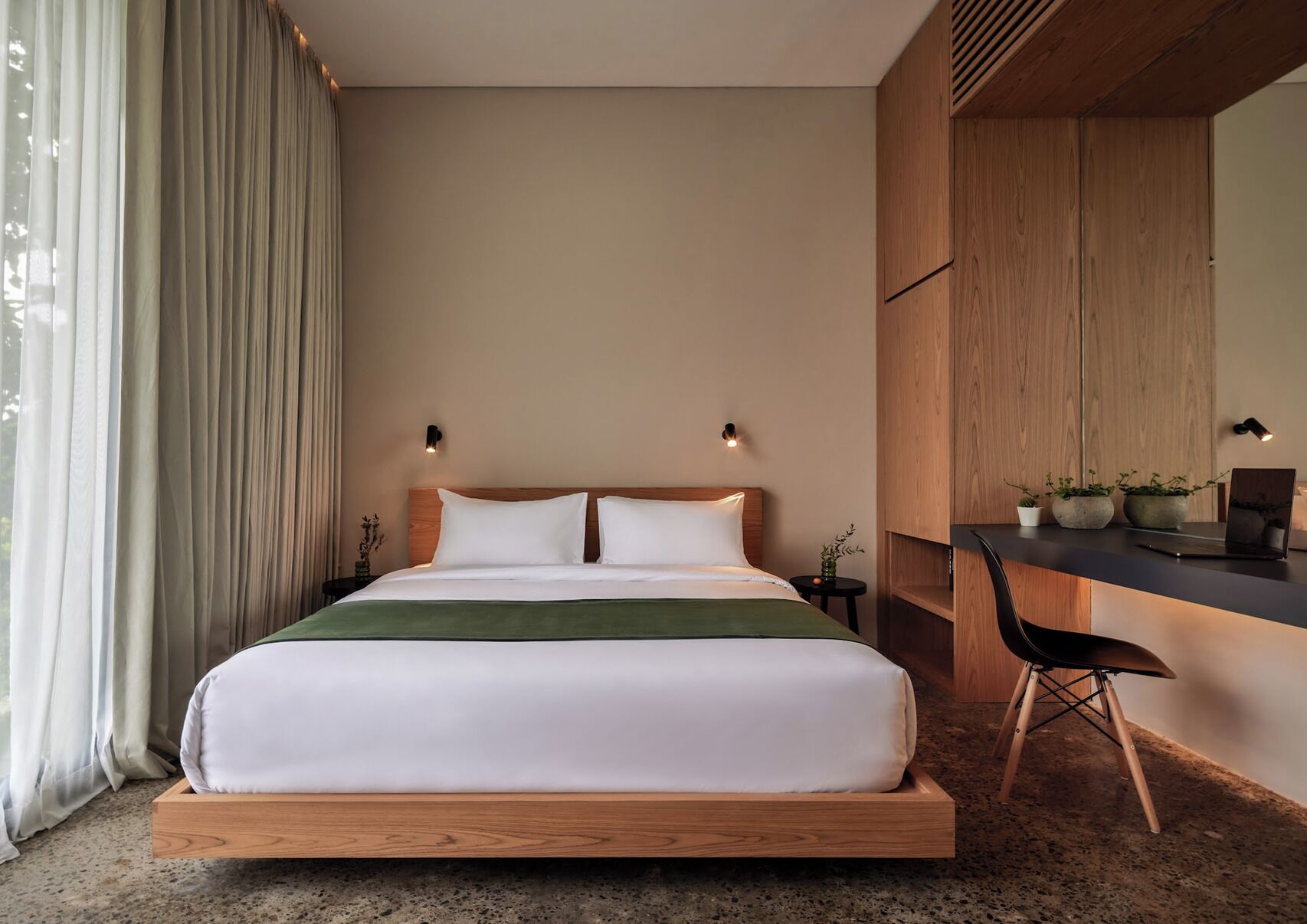 Vila superluxo, 3 quartos, piscina particular, vista para o jardim | Cofres nos quartos, Wi-Fi de cortesia, roupa de cama