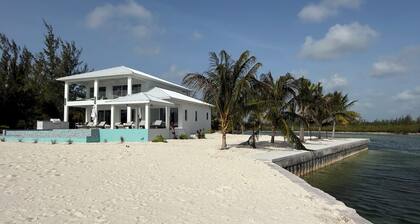 Enchanting Luxury Beachfront Villa Stillwater in Sandy Point views of Parrot Cay