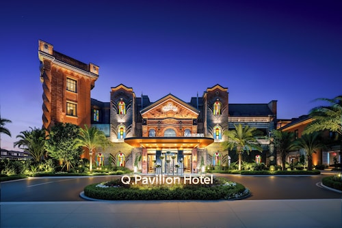Q.pavilion hotel