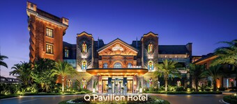 Q.pavilion hotel