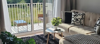 Dworcowa Mszczonow, Sleeps 4, 10min to Suntago