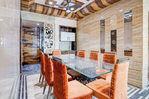 Dining - Palette Swaroop Nagar (Kanpur)