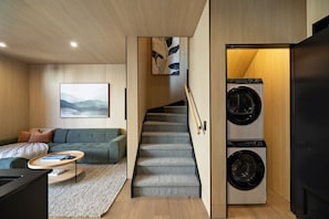 Interior - Alpine Tussock Villa, Queenstown (Queenstown)