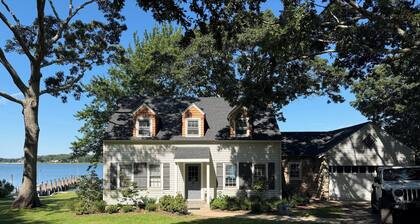Shelter Island remodeled 1937 Cape Cod Waterfront with Deepwater Dock