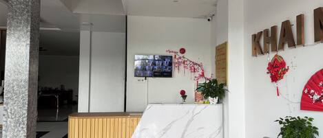 Hall