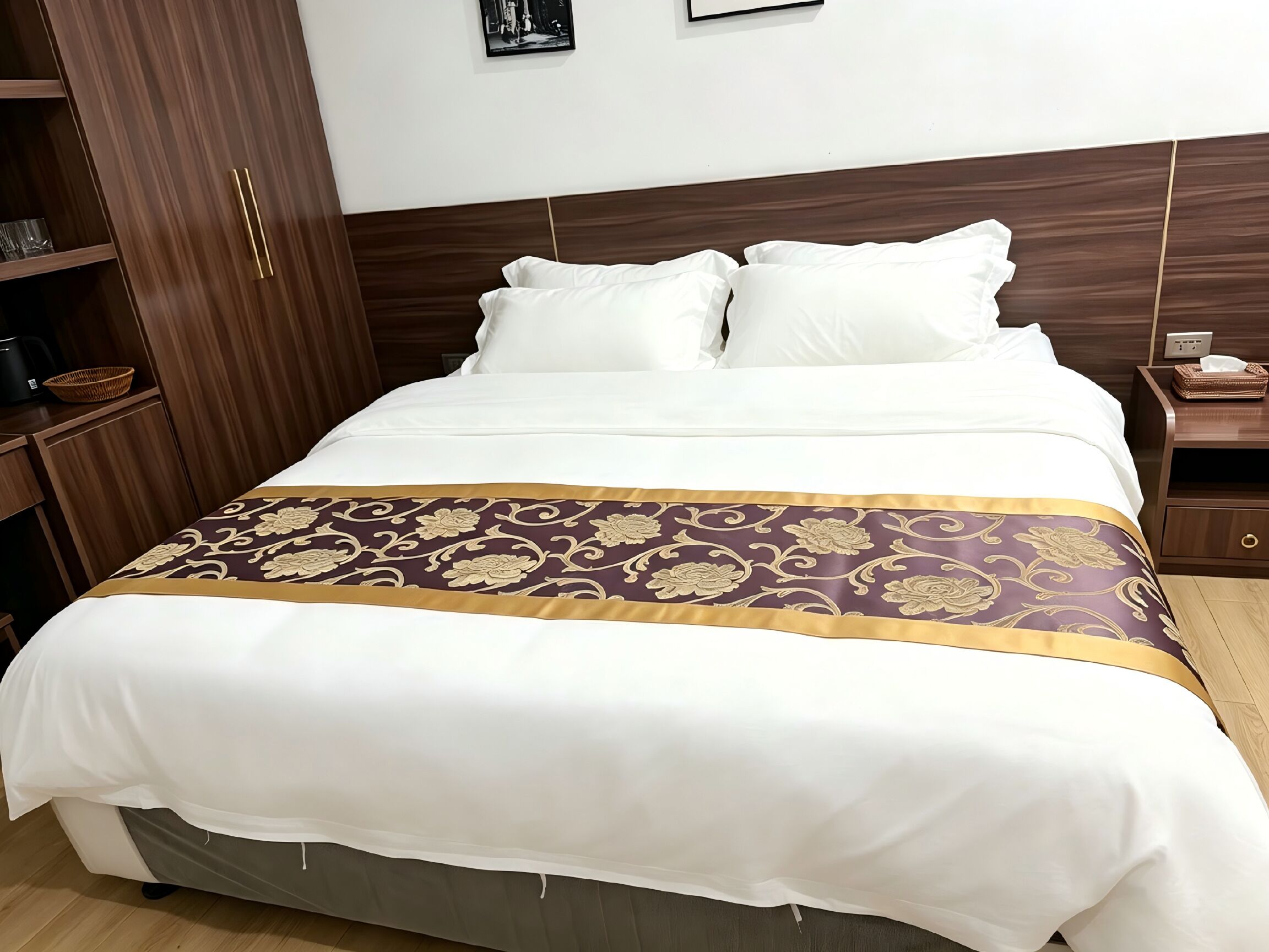 Basic Single Room | Free WiFi, bed sheets