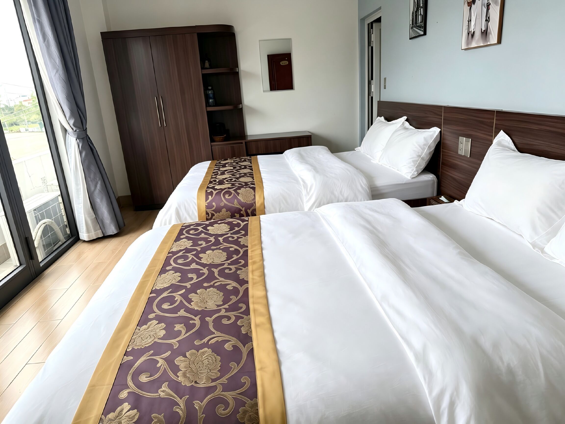 Chambre Confort avec lits jumeaux, fumeur, vue lac