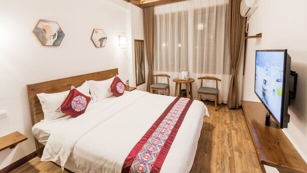 Superior Double Room - zhangjiaije hexi inn (Zhangjiajie)
