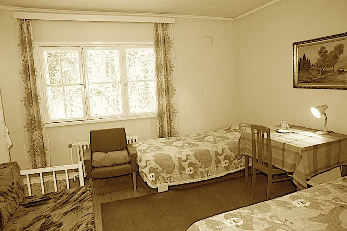 Economy Quadruple Room, Garden View