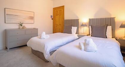 St James House Timeless Comfort Central Congleton