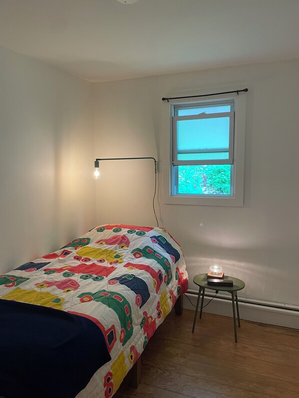 Room - Delaware River Cabin Near Callicoon & Bethel Woods (Long Eddy)