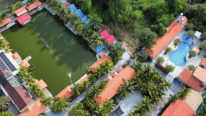 Blue Diamond Homestay