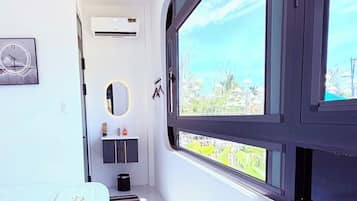 Luxury Triple Room, Patio, Courtyard View | Desk, iron/ironing board, free WiFi, bed sheets