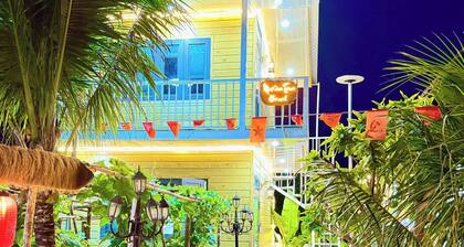 Maison Tran Beach Homestay