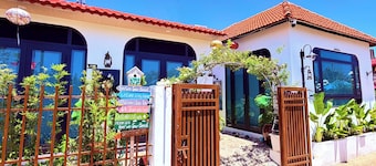 Maison Tran Beach Homestay