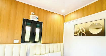 Maison Tran Beach Homestay