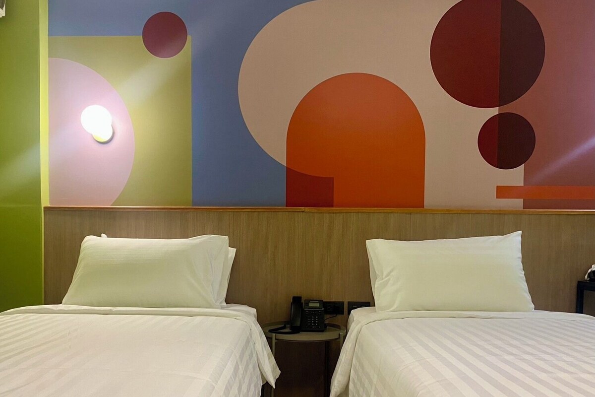Standard Twin Room
