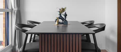 Apartment | In-room dining