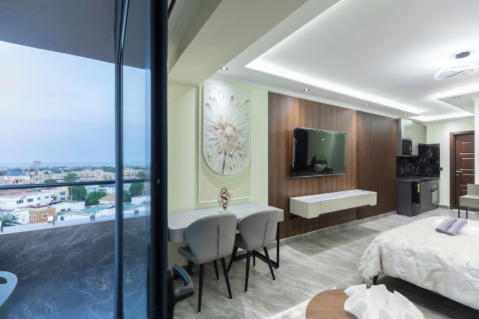 Estudio Grand, balcón, vistas a la ciudad