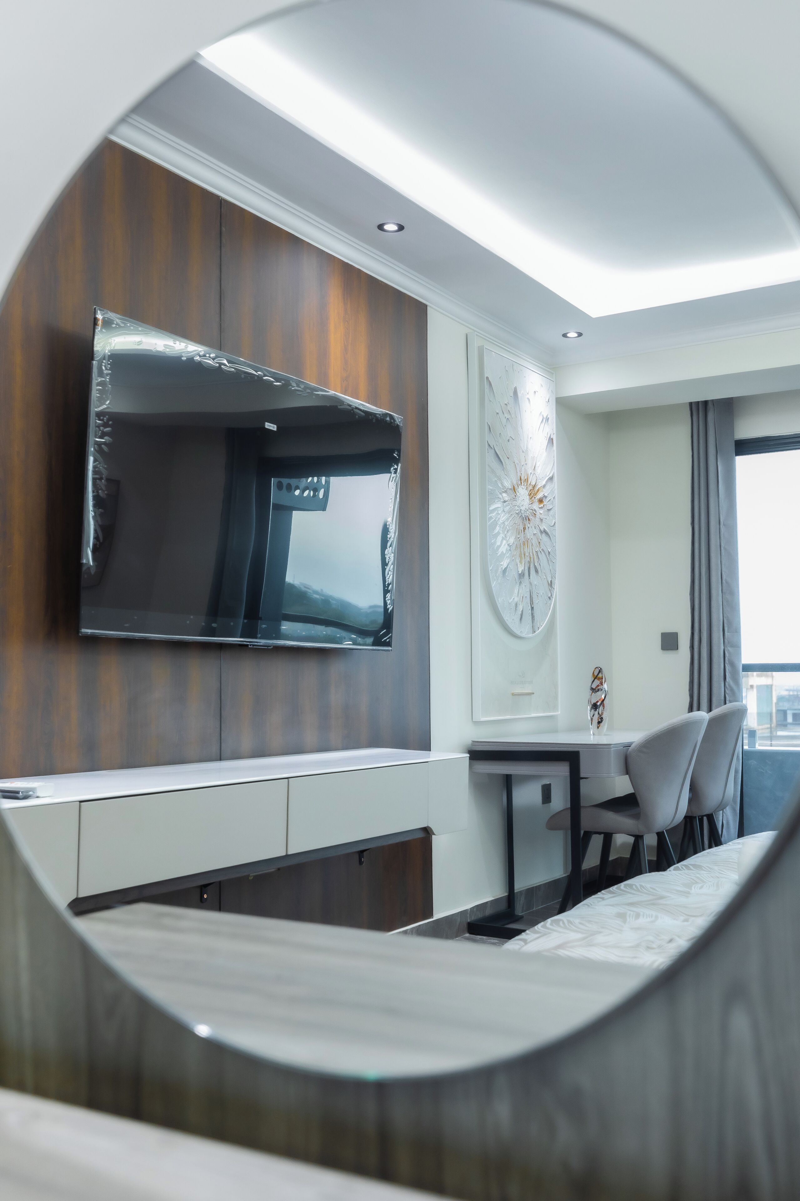Grand Studio, Balcony, City View | Iron/ironing board, free WiFi, bed sheets