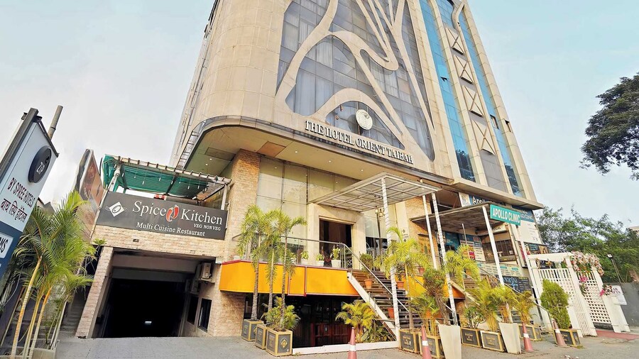 Palette Orient Hotel Nagpur