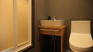 Single Room | Bathroom