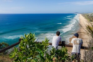 Beach nearby - Ceolnamara @ Peregian Beach (Peregian Beach)