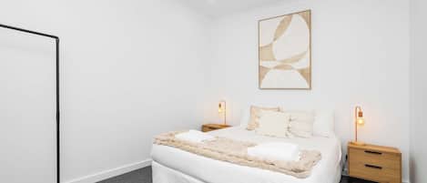 2 bedrooms, iron/ironing board, WiFi, bed sheets