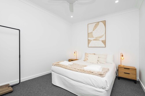 Pirouette Place - Private Retreat, Heart of Wagga
