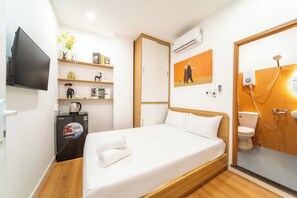 Free WiFi - An Sea Hotel Apartment Walk to Beach (An Hai)