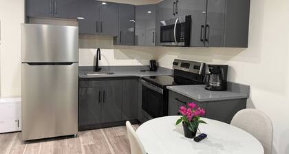 Dykee Brand new 1 Bedroom 1 Bath Cozy Suite