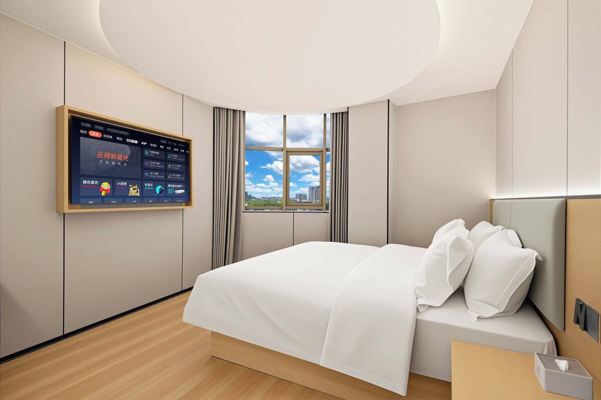 Espacio para trabajar con laptop, cortinas blackout y wifi gratis