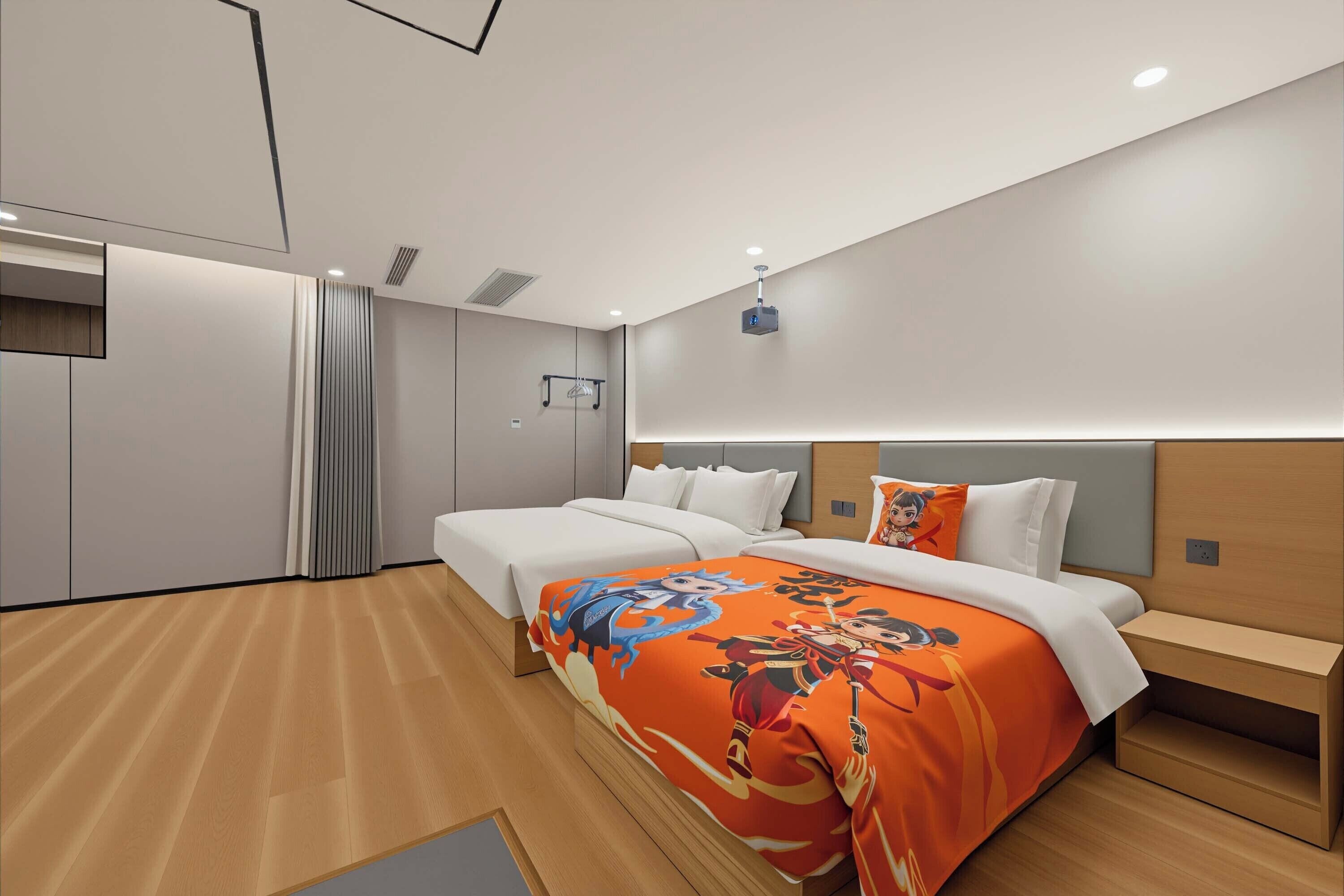 Family Twin Room | Laptop workspace, blackout drapes, WiFi (free), bed sheets