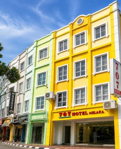 Hotel Taming Sari 707