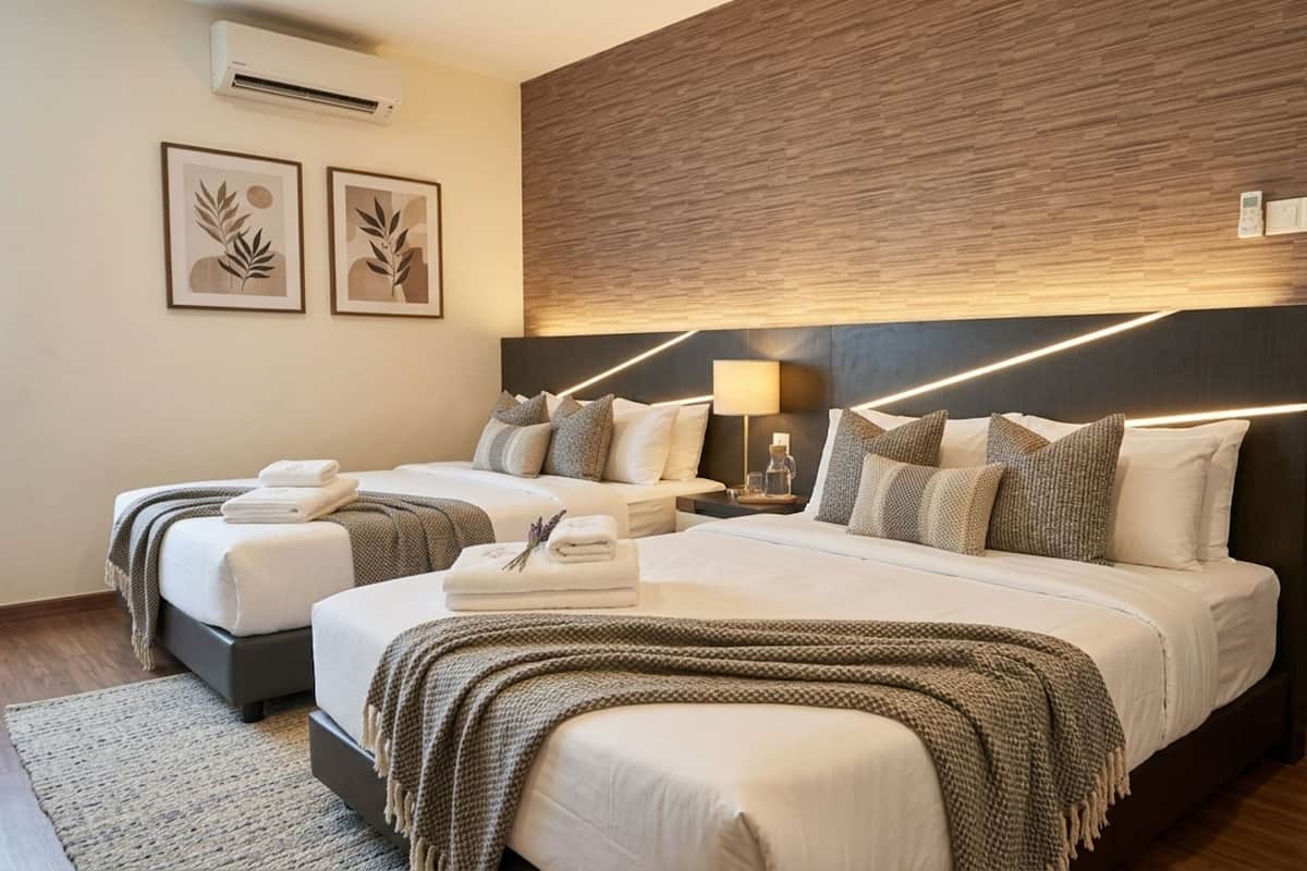Economy Room