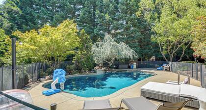 Spacious Home w/ Private Pool, Mins to Folsom Lake