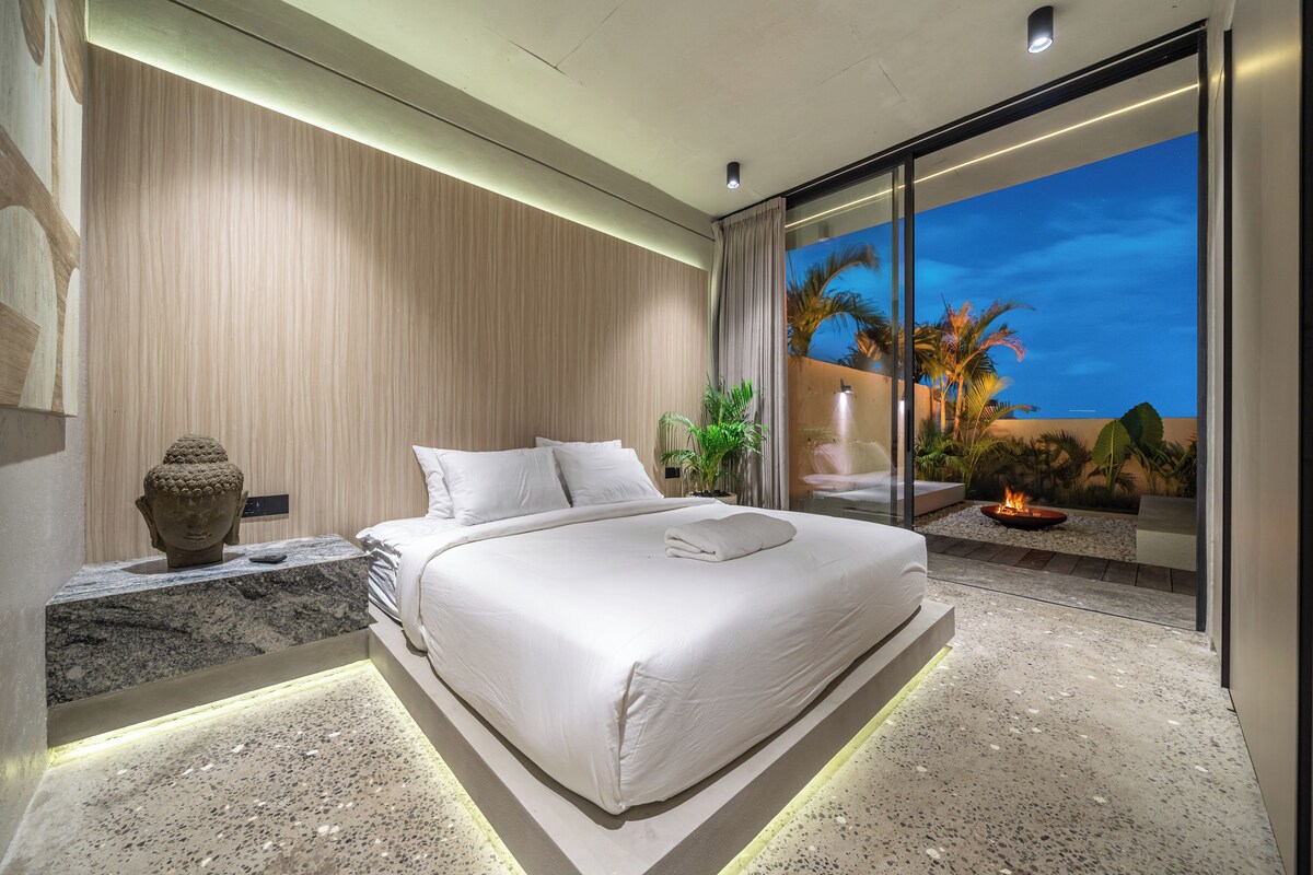 Exclusive Villa, 2 Bedrooms, Private Pool | In-room safe, WiFi (free), bed sheets