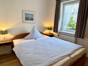 WiFi - Kampstraße, Apartment 1a - Cozy 2-room vacation apartment with a terrace in a quiet (Sylt)