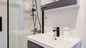 Dusche, Haartrockner