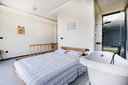4-Deluxe Villa with Heated Private Pool