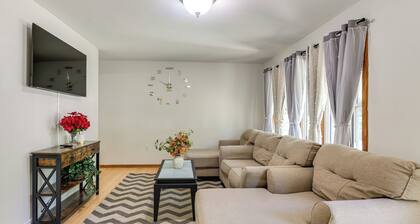 Great Location Extended-Stay Maryland Home