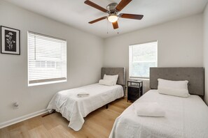 3 Schlafzimmer, Bügeleisen/Bügelbrett, Internetzugang, Bettwäsche
