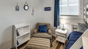 Interior - Dockside Little Egg Harbor Getaway Near LBI! (Little Egg Harbor Township)