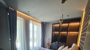 4 quartos, ferros/tábuas de passar roupa, Wi-Fi
