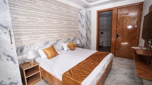 Desk, laptop workspace, free WiFi - Anvi Residency - PG For Girls (Gurugram)
